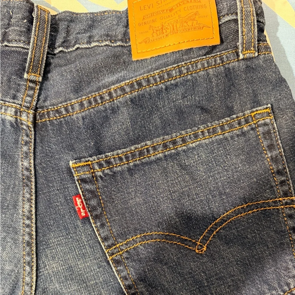 Levis LIGHTWEIGHT baggy dad jeans - Picture 7 of 9